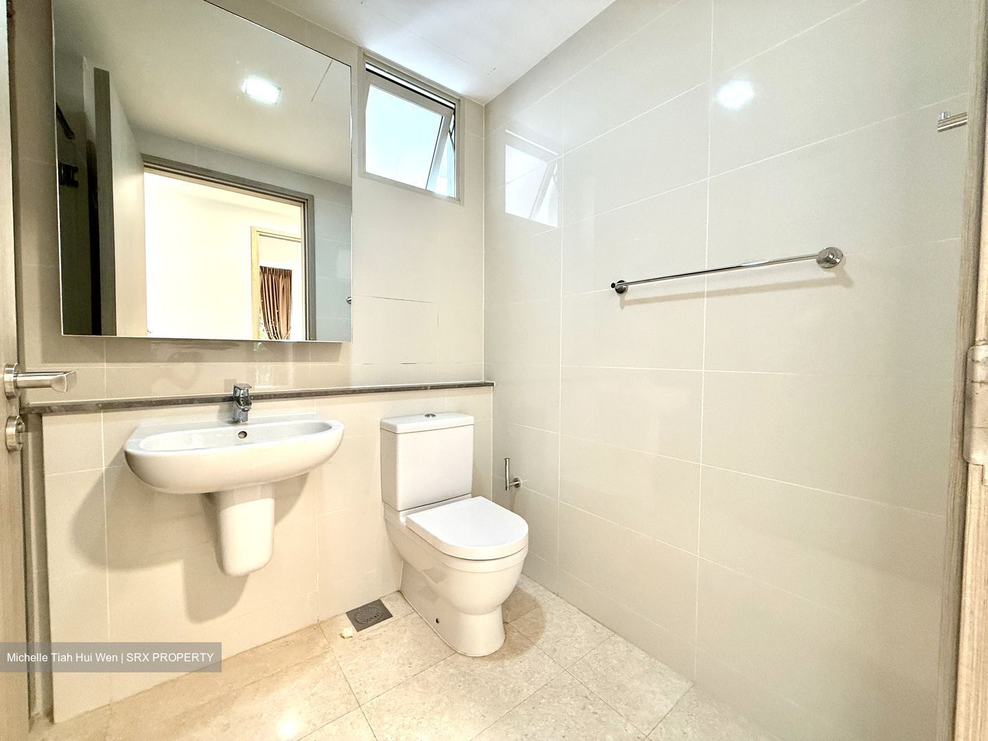 Flamingo Valley (D15), Condominium #589557821